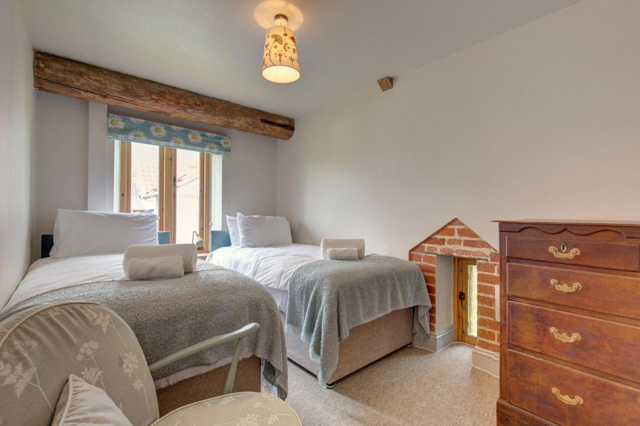Williams Barn Villa West Beckham Luaran gambar
